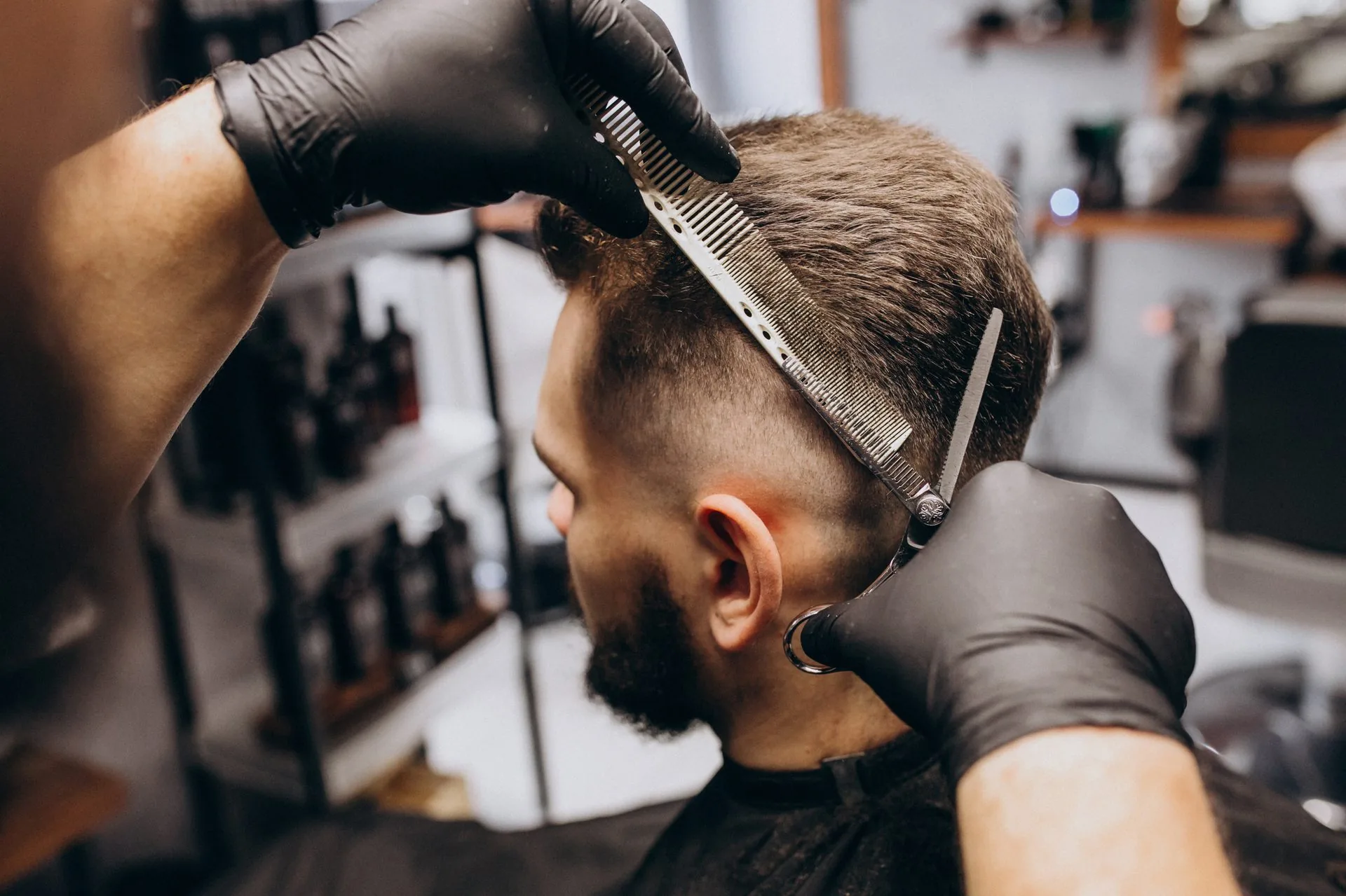 Men's cut and styling